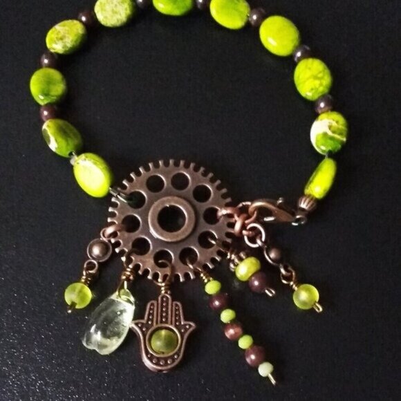 Green Sea Sediment Jasper & Copper Bracelet! Steampunk Elements w. Hamsa Hand - Picture 4 of 9